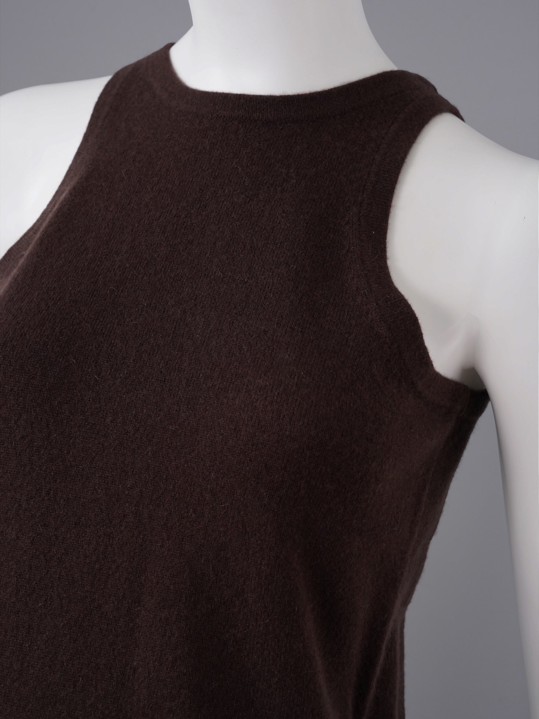 Dunkelbraunes ärmelloses Cashmere-Top von S.Marlon – Ansicht 3