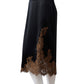 Schwarzer Satin-Rock mit Spitzen-Applikation von Dorothee Schumacher