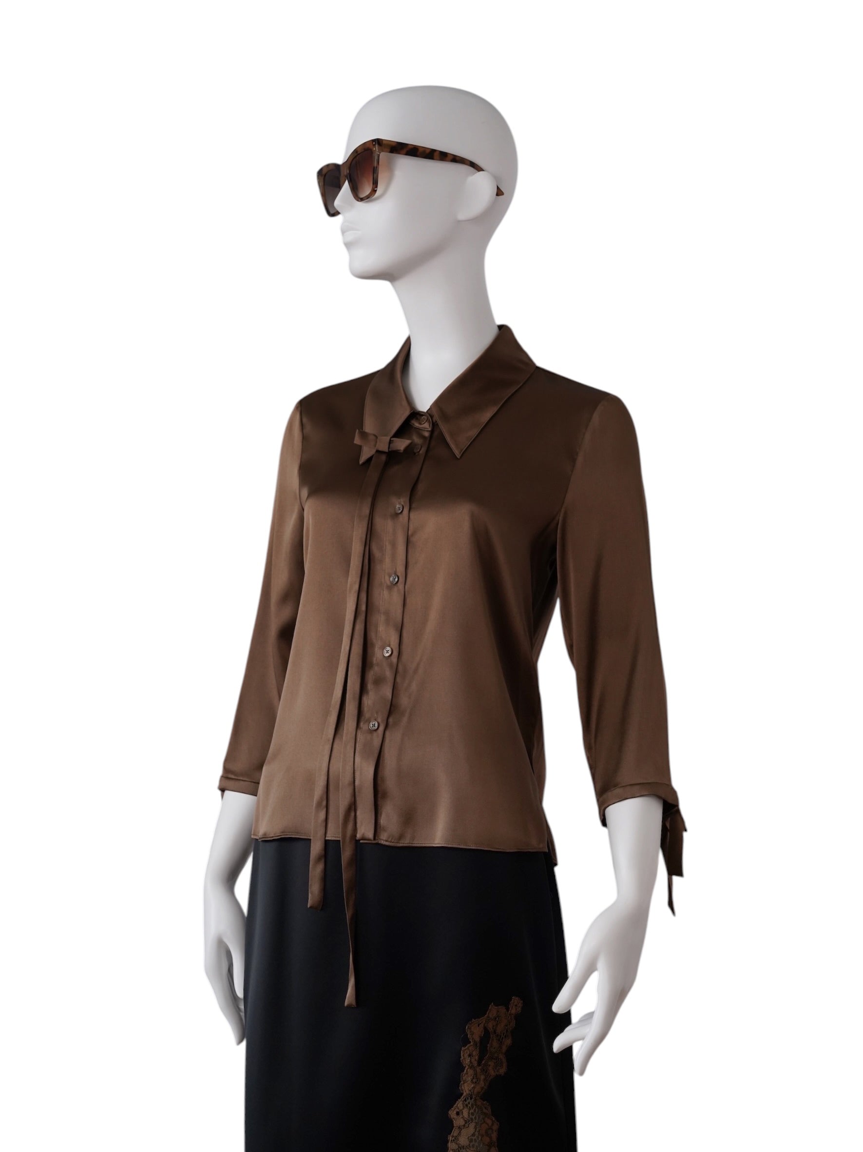 Cognacfarbene Seidenbluse mit Schluppe von Dorothee Schumacher – Ansicht 4