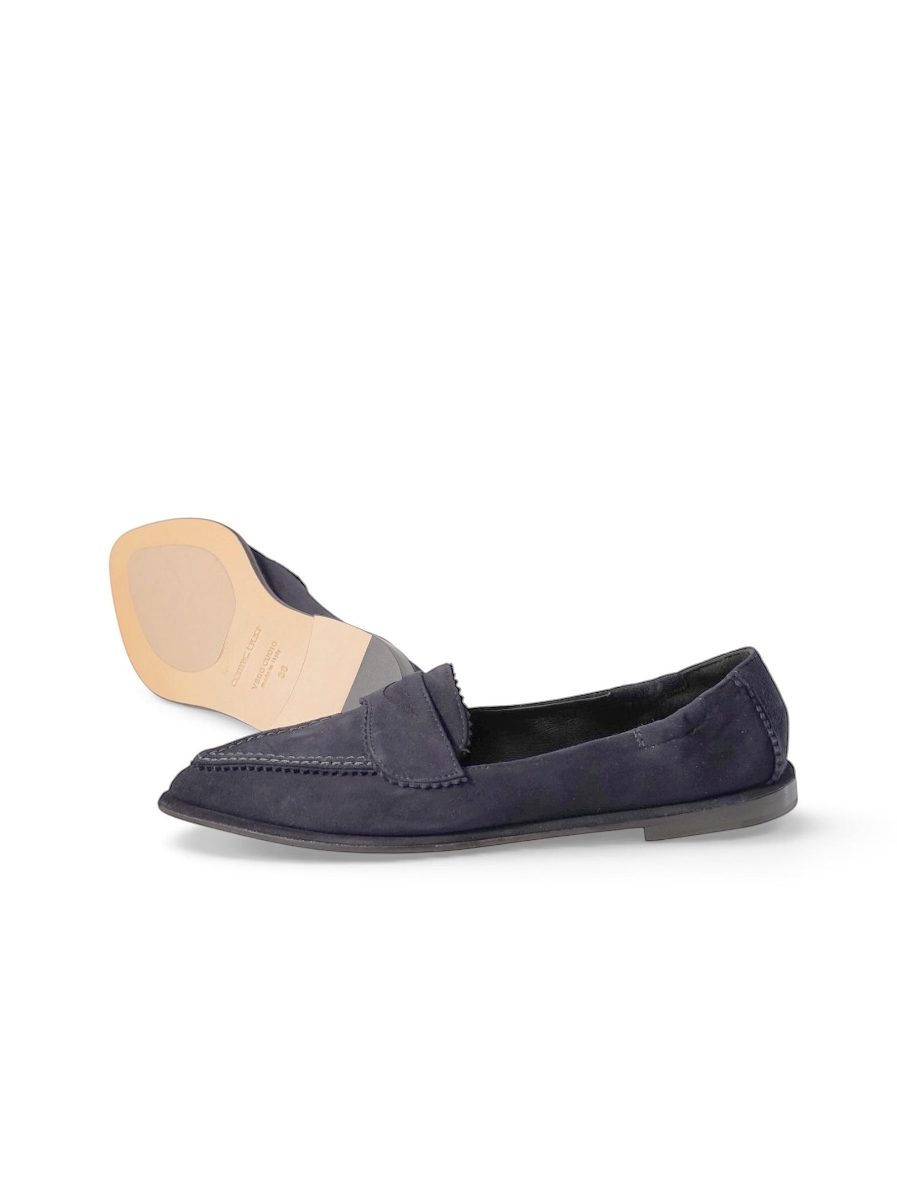 Pomme d'Or Loafer in Navy aus Veloursleder mit Ledersohle – Seiten- und Sohlenansicht