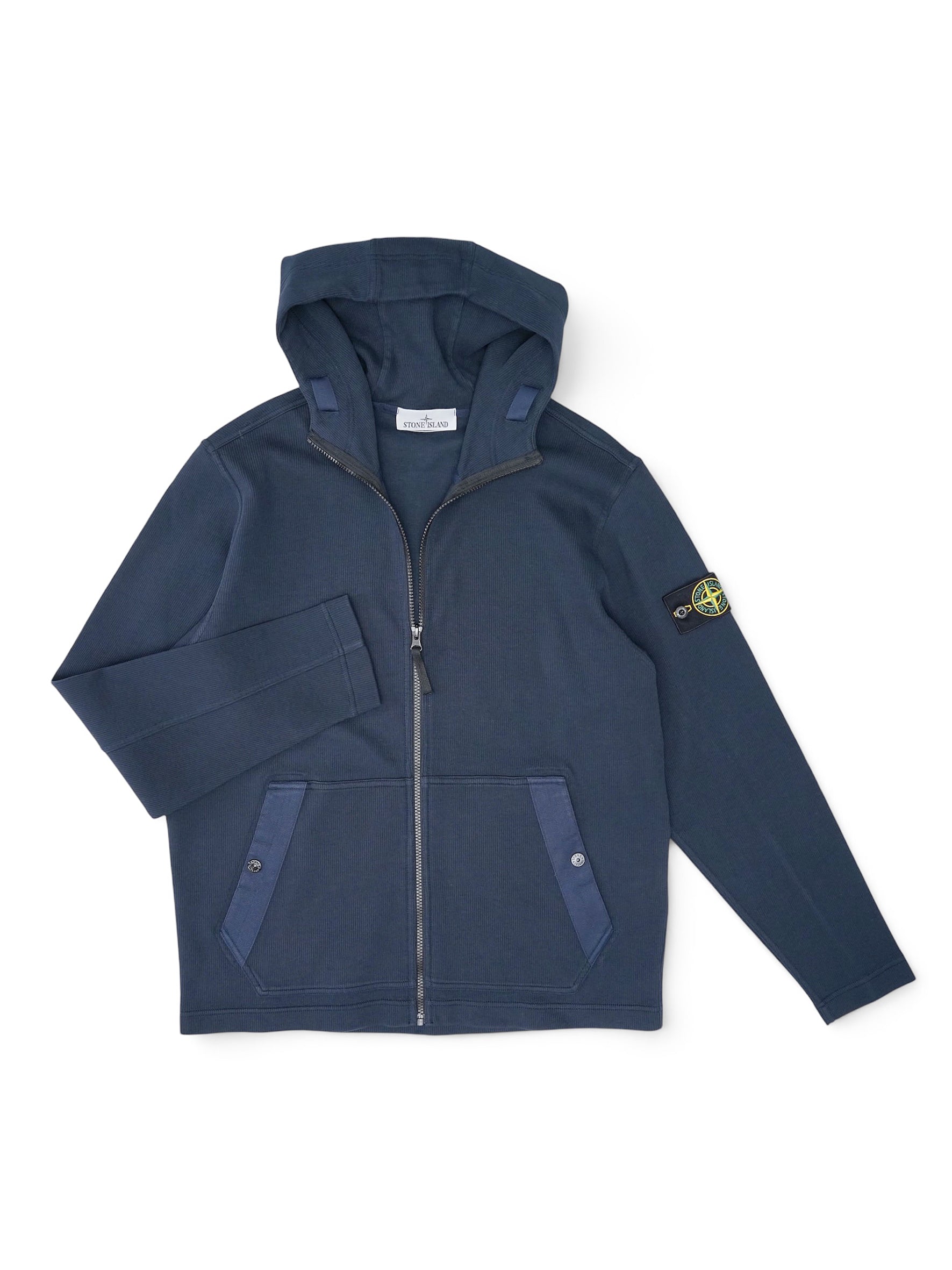 Marineblaue Sweatjacke mit Kapuze und Rippenstruktur von Stone Island