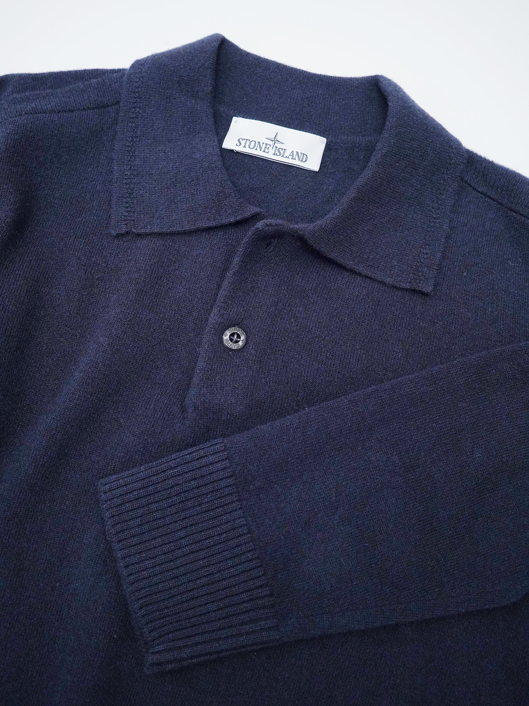 Marineblaues Strickpolo von Stone Island – Ansicht 2