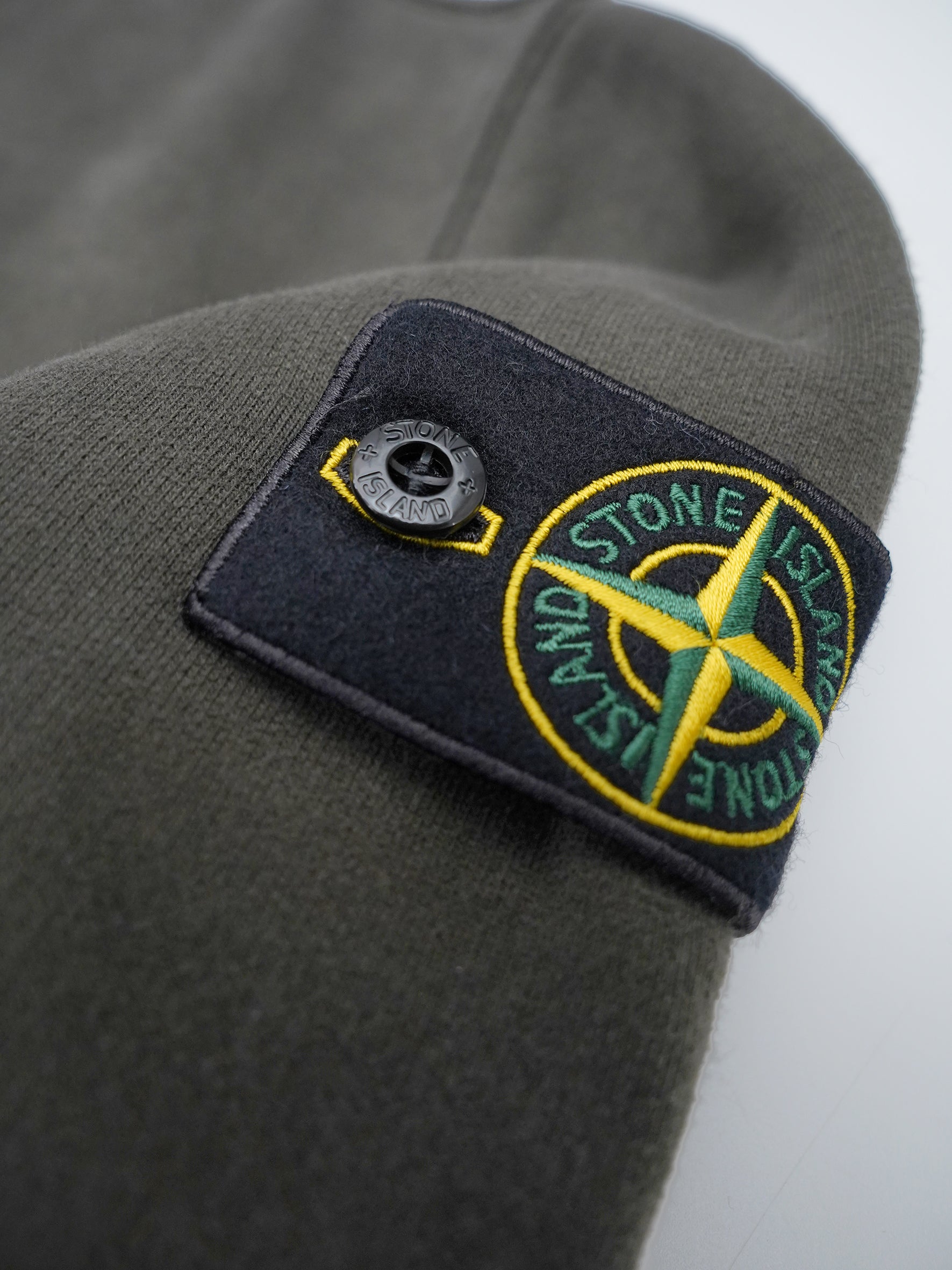 Dunkelbraunes Sweatshirt von Stone Island – Ansicht 2