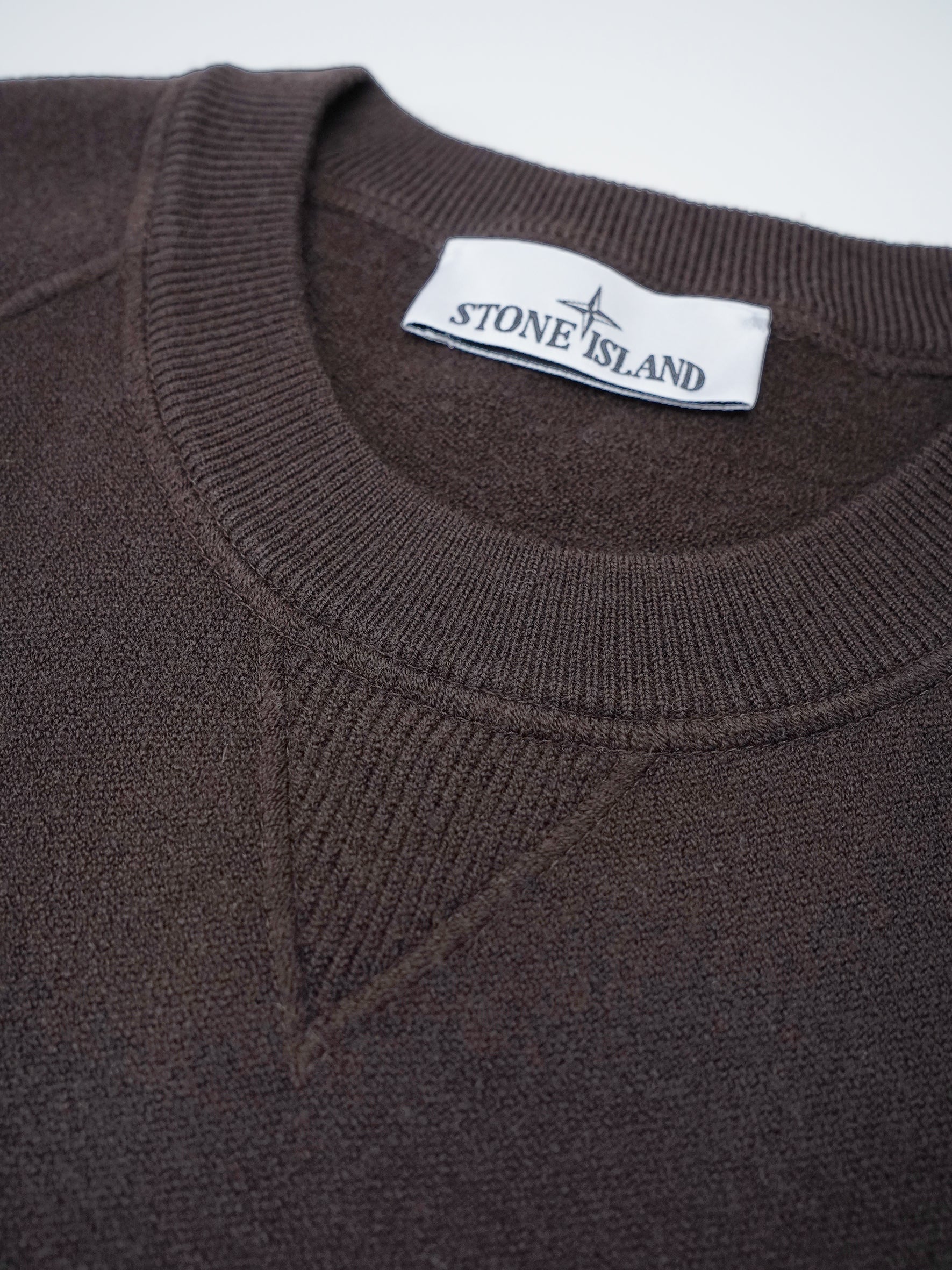 Brauner Strickpullover im Sweatshirt-Schnitt von Stone Island – Ansicht 4