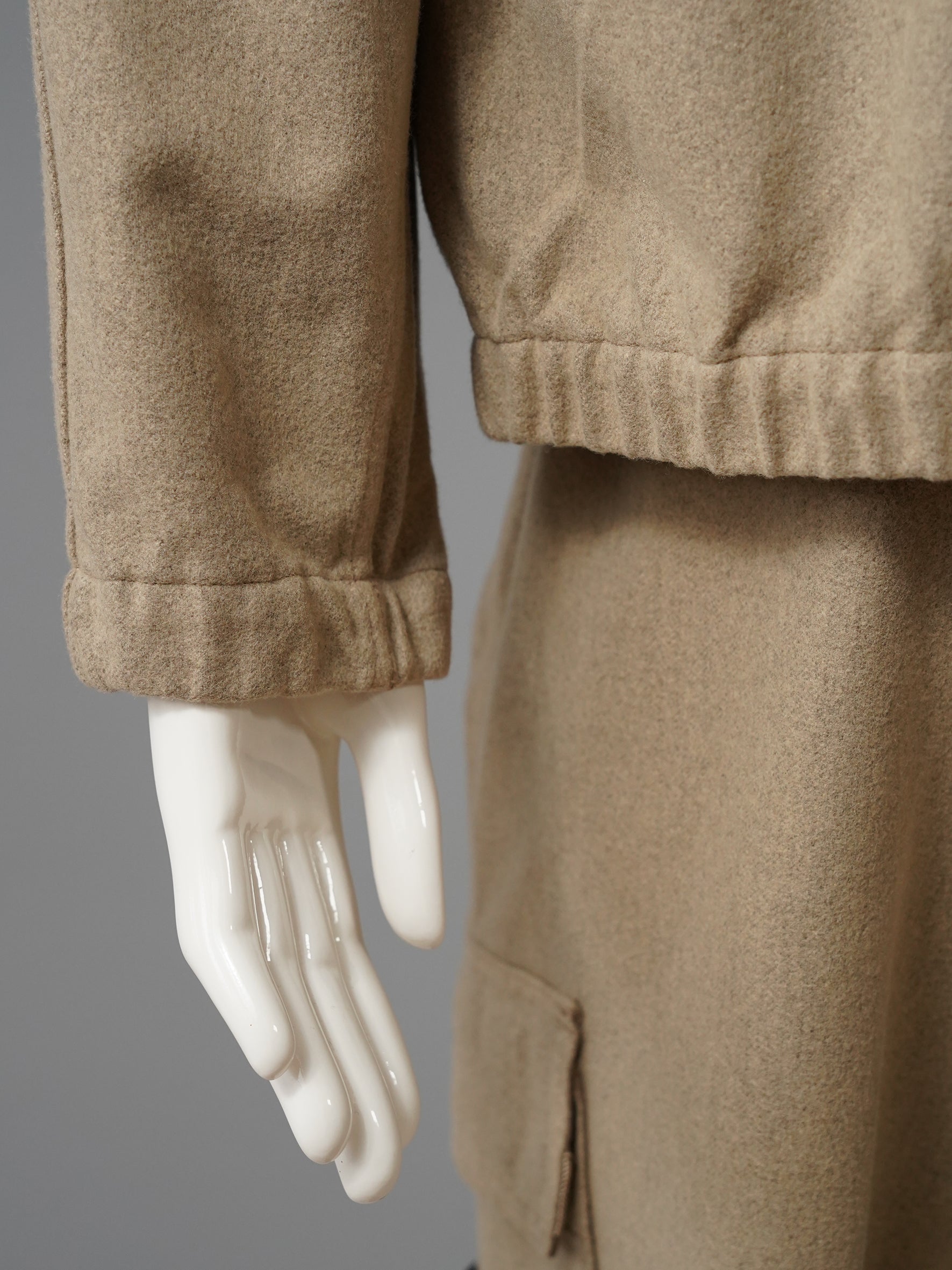 Sandfarbene Flanelljacke aus Schurwolle von Stone Island – Ansicht 4
