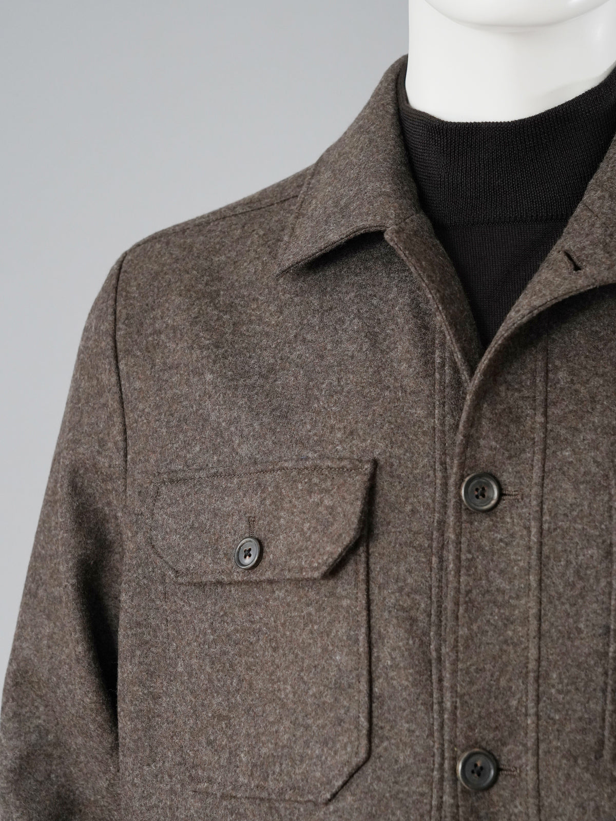 Braun meliertes Overshirt aus Wollflanell mit Cashmere von Corneliani – Ansicht 2