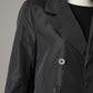 Dunkelblaue, zweireihige Kurzjacke aus glänzendem Twill