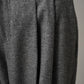 Graue Flanellhose „The Gent“ mit weitem, geradem Bein