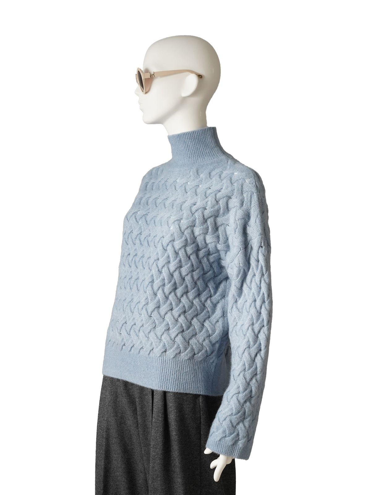 Hellblauer Kaschmir-Pullover mit Flechtmuster von Hemisphere – Seitenansicht
