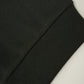 Flaschengrünes T-Shirt aus feiner Rippe von Stefan Brandt – Detailansicht des Ärmelbündchens