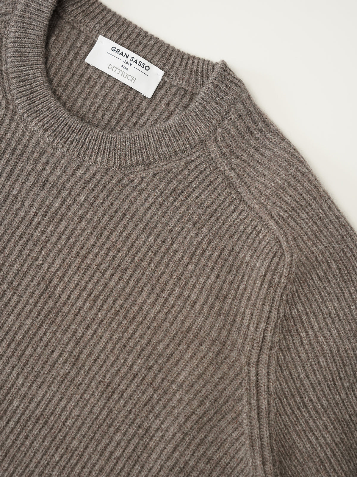 Hellbrauner Rippstrick-Pullover aus Kaschmir von Gran Sasso – Ansicht 4