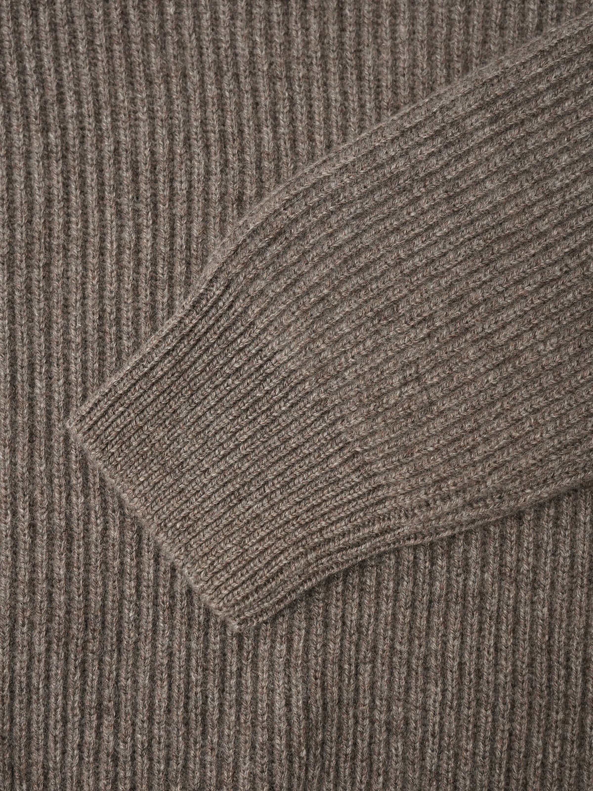 Hellbrauner Rippstrick-Pullover aus Kaschmir von Gran Sasso – Ansicht 2