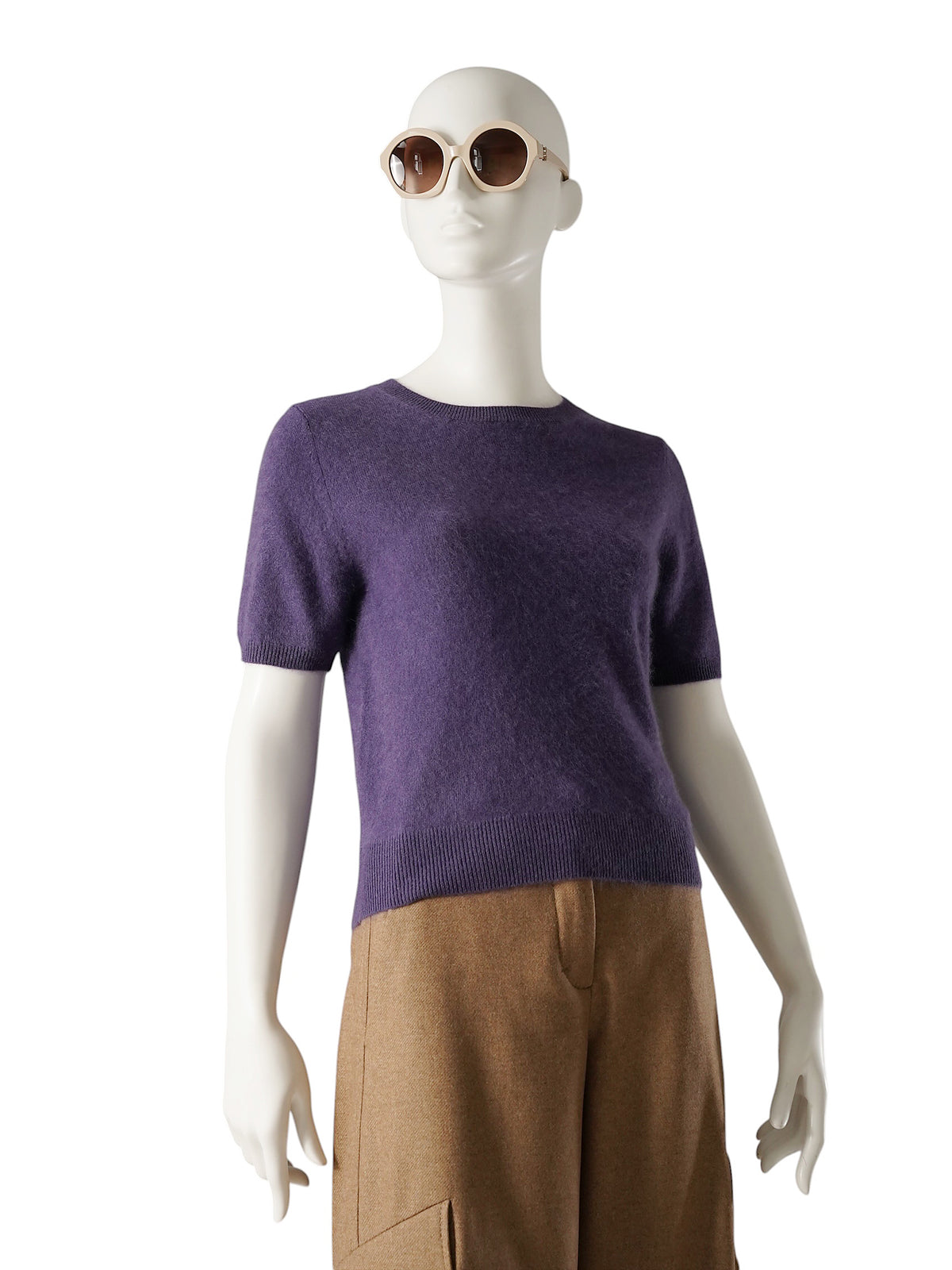 Lilafarbener Flauschpullover mit kurzem Arm von S. Marlon