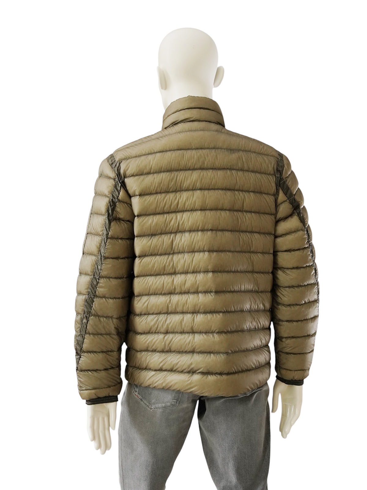 Olivfarbene Daunenjacke aus D.D. Shell von C.P. Company – Ansicht 4