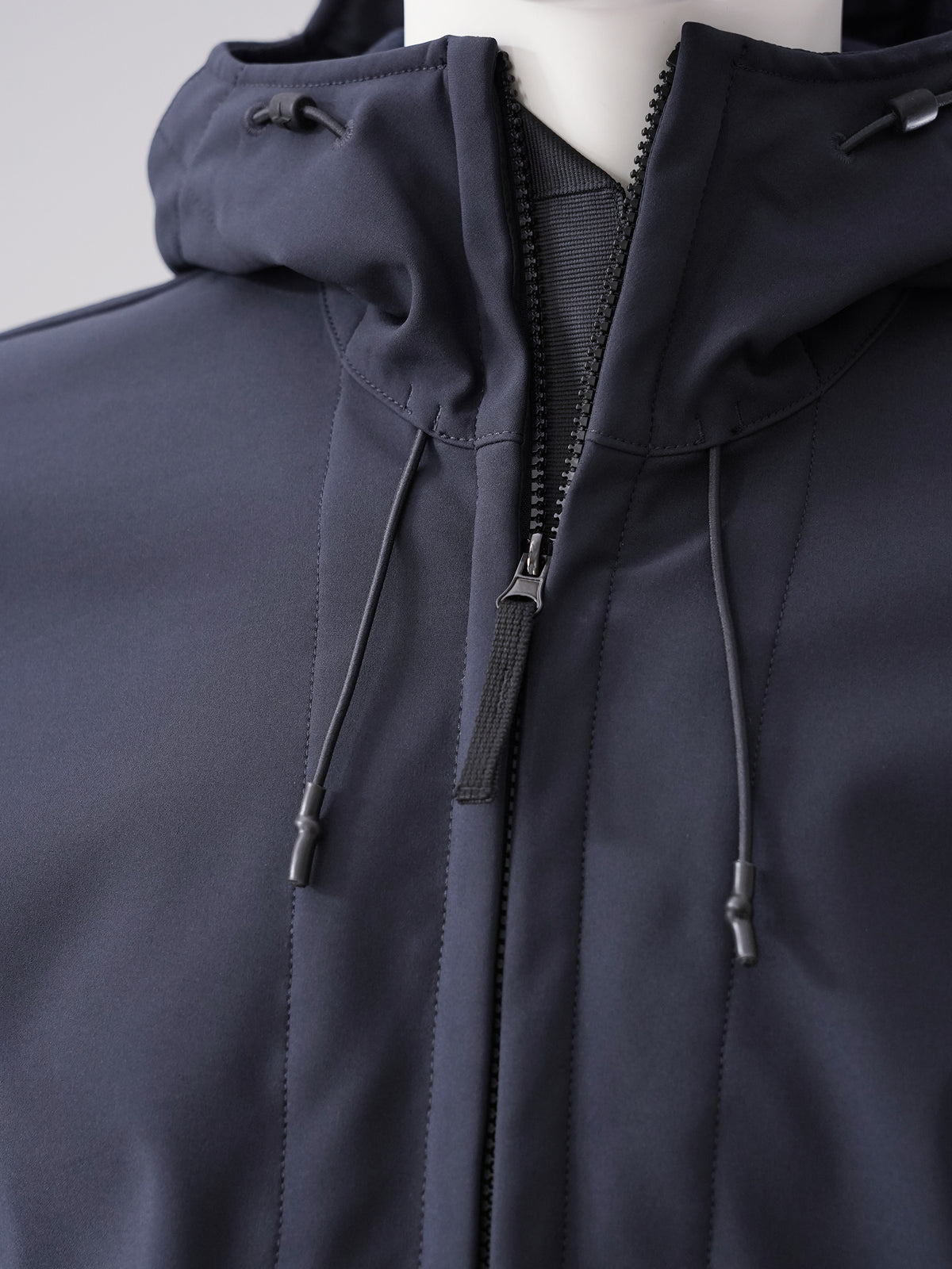 Blaue Softshell-Jacke mit Kapuze von Stone Island – Ansicht 2