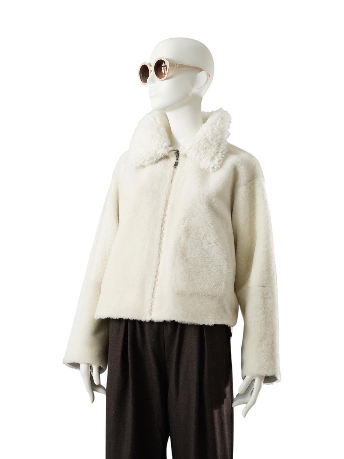 Wendbare Lammfelljacke in Wollweiß mit Reißverschluss von Werner Christ