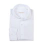 Cleanes weißes Hemd