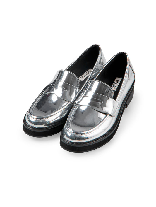 Silberfarbener Loafer von Bibi Lou