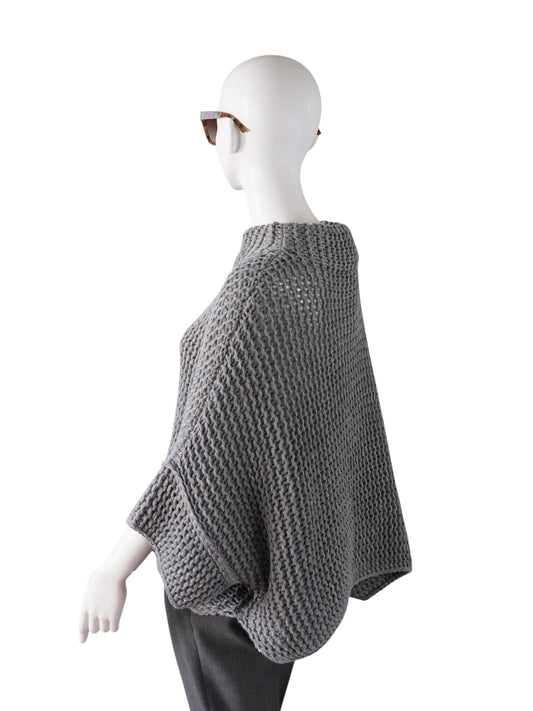 Grauer Oversized-Poncho-Pullover mit Trompeten-Ärmeln von FFC – Ansicht 3