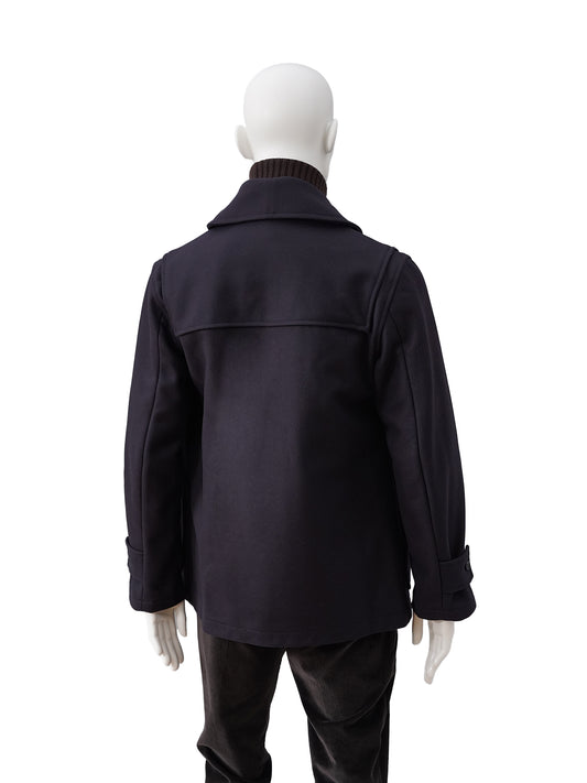 Dunkelblauer, kurzer Duffle-Coat mit Schalkragen von Gloverall – Ansicht 4