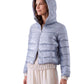 Hellblaue Daunen-Jacke mit Kapuze von Herno – Ansicht 3