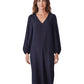 Dunkelblaues Seidenkleid mit Ballonärmeln