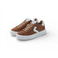 Cognacfarbener Velour-Sneaker