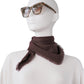 Dunkelbraunes Cashmere-Dreieckstuch von S.Marlon mit Fransenrand, um den Hals gebunden