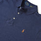 Blaues Jersey-Poloshirt