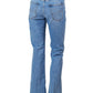 Blaue Jeans mit Flare-Leg